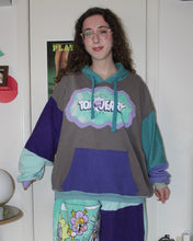 Load image into Gallery viewer, Cat Mouse Sweatshirt (UP TO XL)
