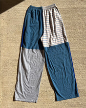 Load image into Gallery viewer, Buster (XS-SMALL)
